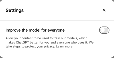 设置弹窗里「Improve the model for everyone」开关处于关闭状态（英文界面）