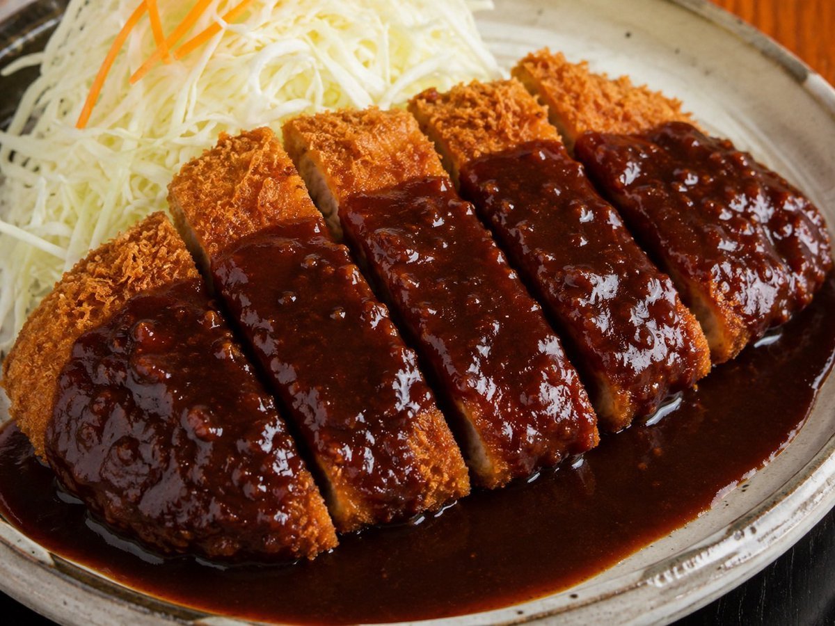 AI美食图提示词：酱汁炸猪排微距特写（日式定食菜单图）（gpt-image-2）